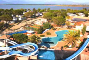 * Mobil-home 8 pers - Plage à pieds - Farniente assurée *